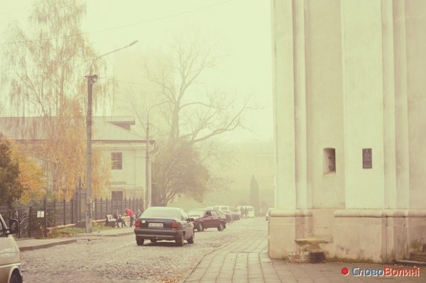 Луцьк в тумані. ФОТО